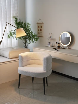 Makiažas kėdės, minimalistinės šiuolaikinio namų moterų miegamieji, rašomieji stalai, kėdės, interneto raudona, šviesiai luxur - Nuotrauka 2  